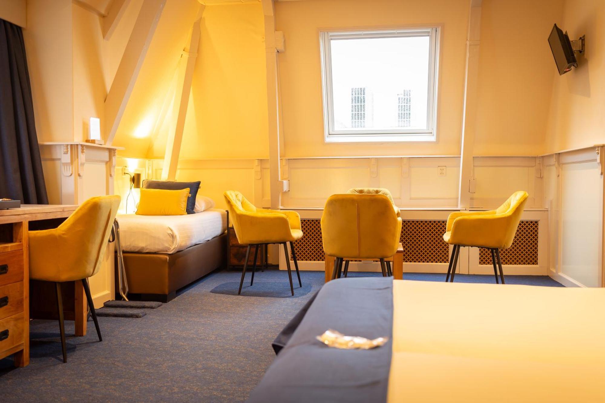 Hotel De Gulden Leeuw 보쿰 외부 사진