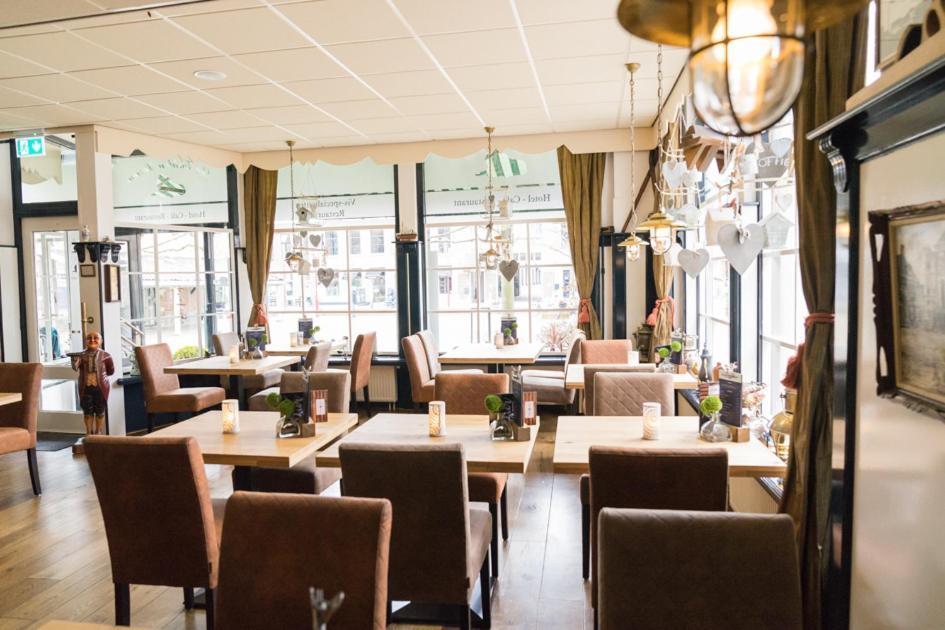 Hotel De Gulden Leeuw 보쿰 외부 사진
